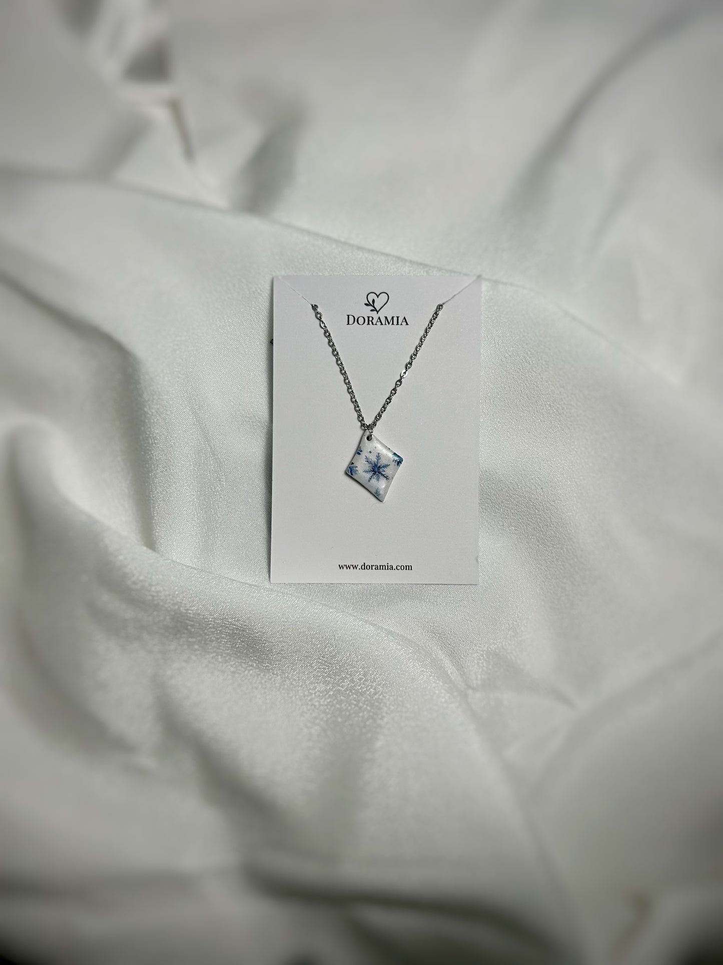 Colier fulgi toamnă din lut polimeric lucrat manual