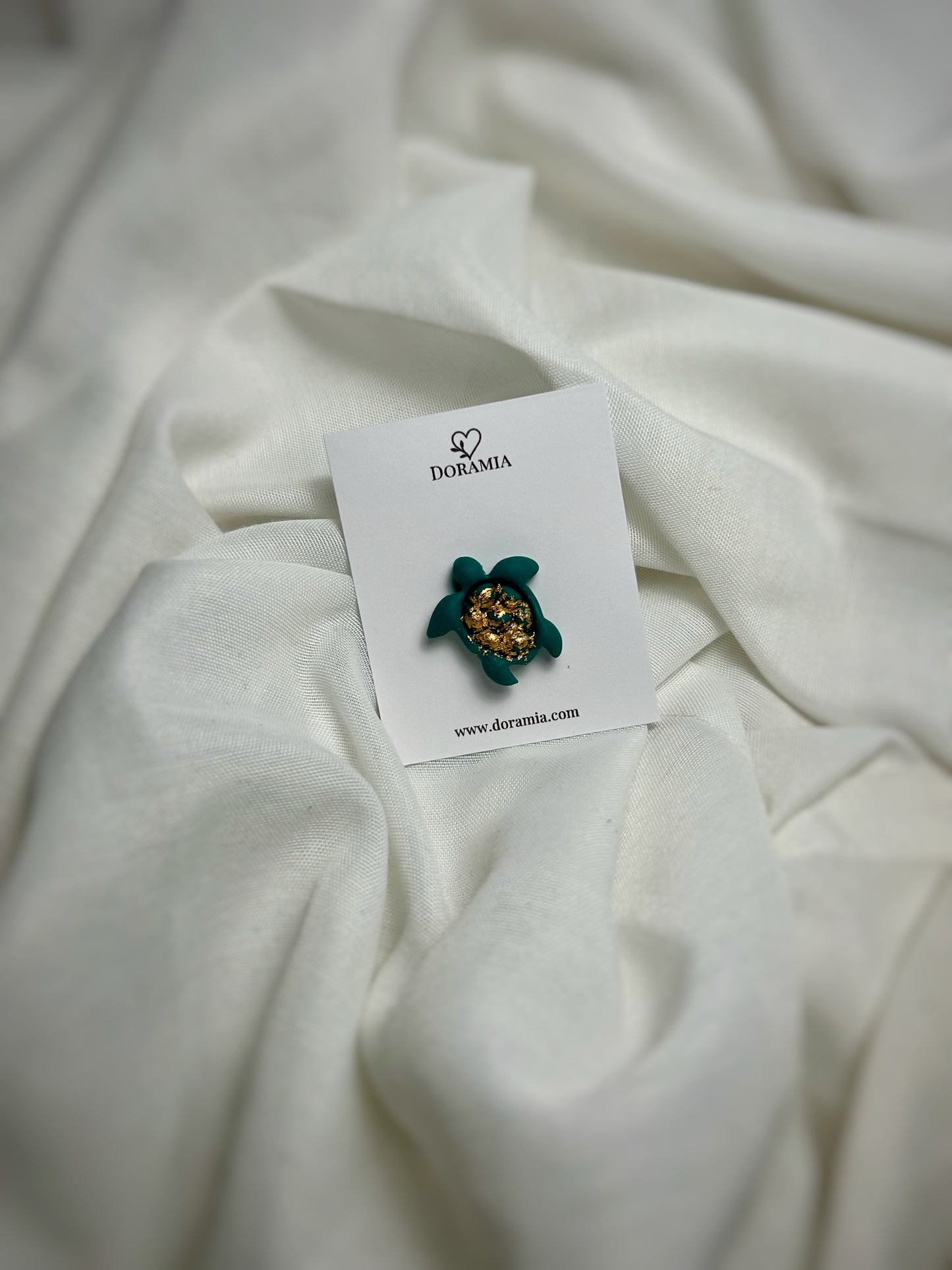 Pin broască țestoasă din lut polimeric lucrat manual