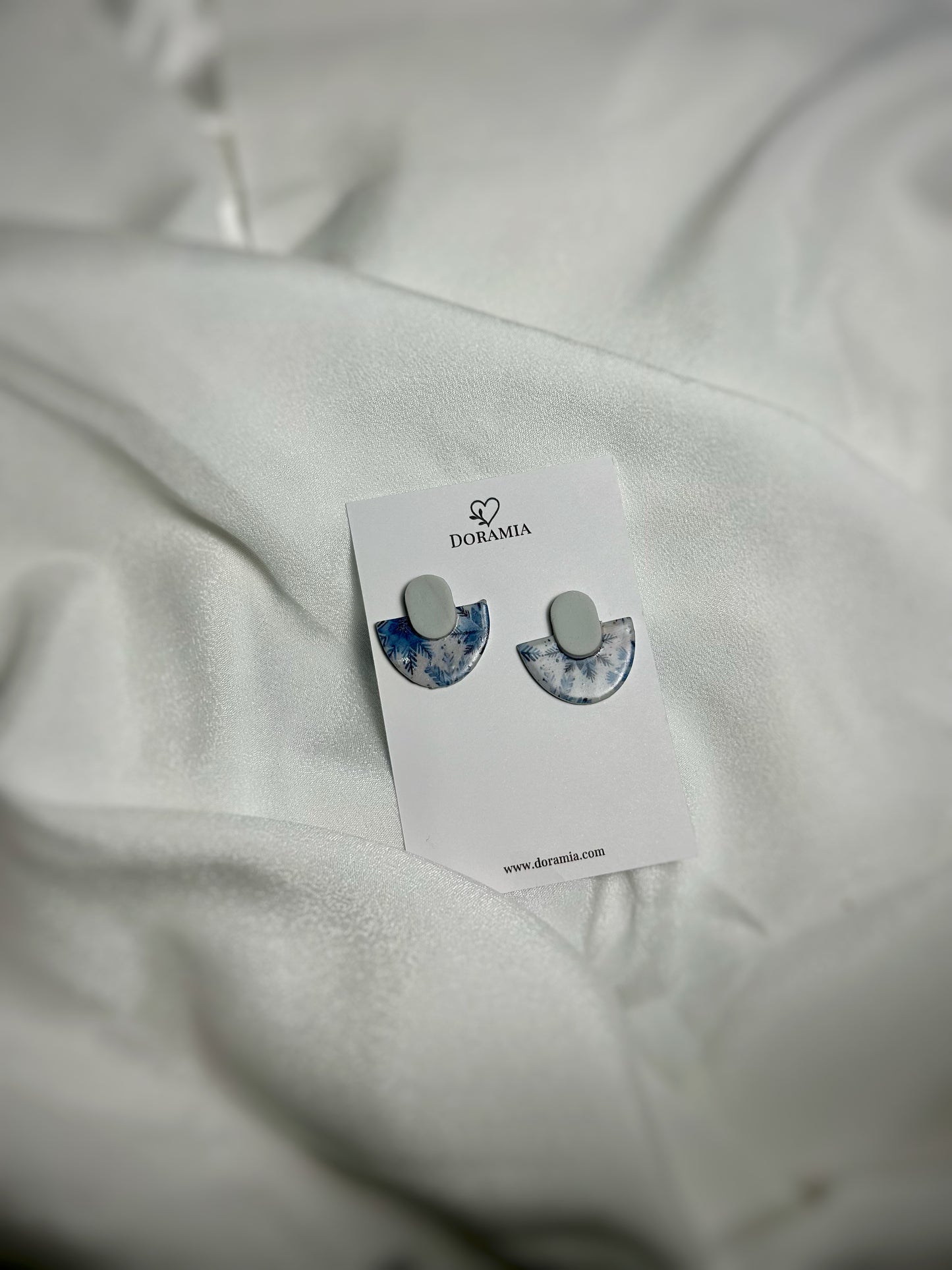 Cercei mini iarnă din lut polimeric lucrați manual