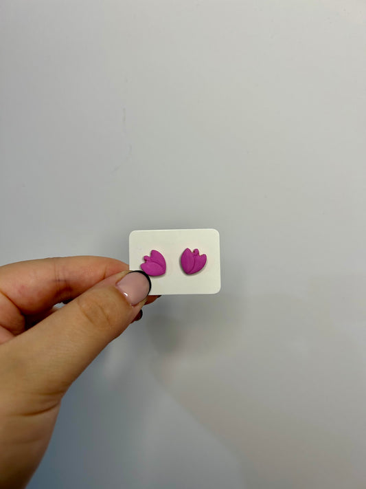 Cercei mini floare 6 din lut polimeric lucrați manual