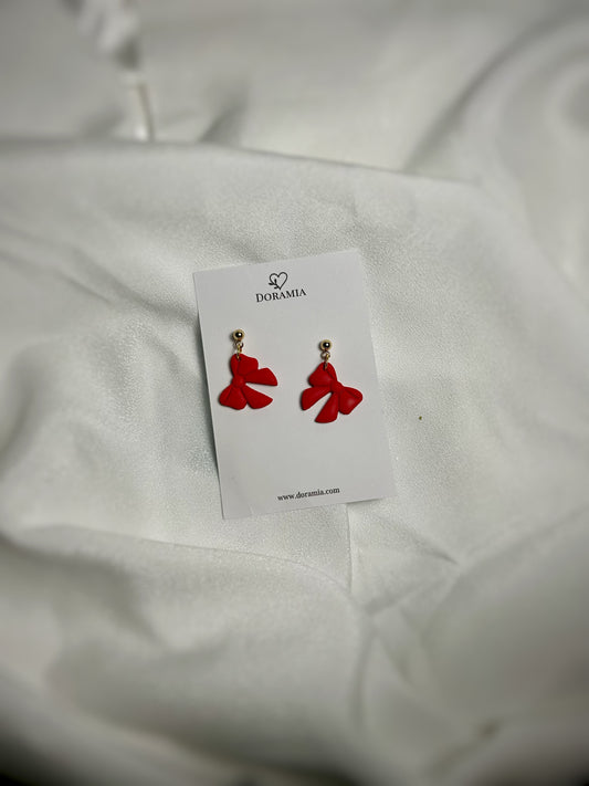 Cercei fundiță de Craciun din lut polimeric lucrați manual