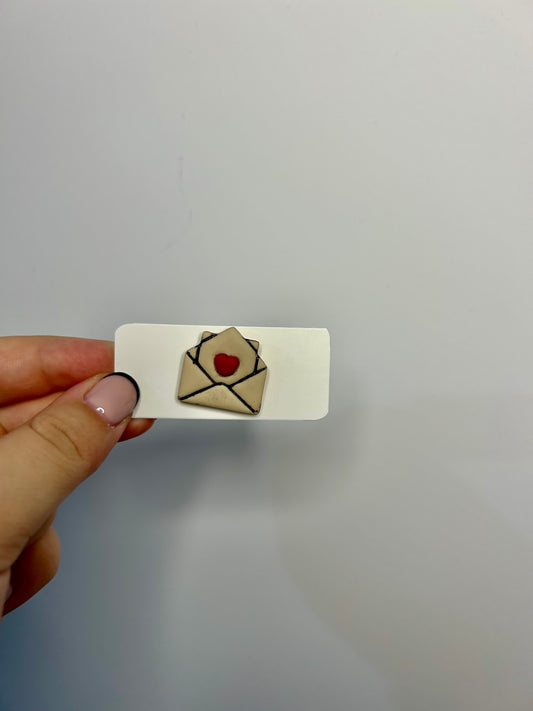 Pin plic inimioară din lut polimeric lucrat manual